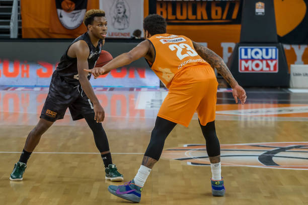 密尔沃基雄 密尔沃基雄