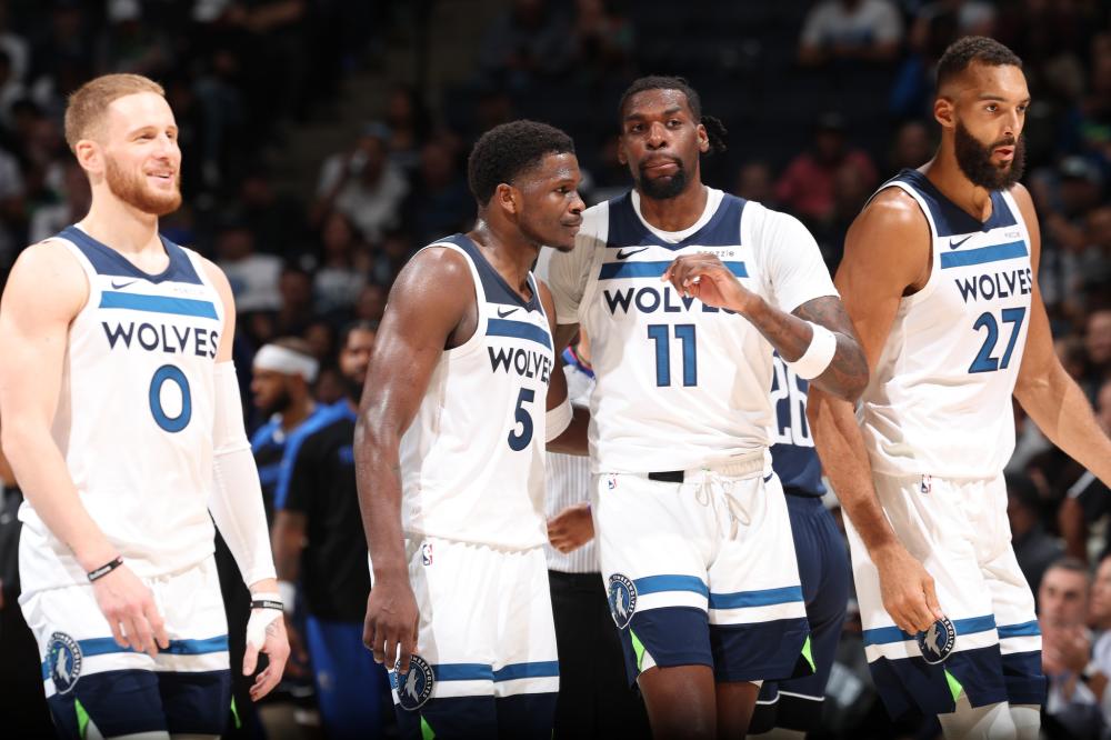 防守时陷入 防守时陷入