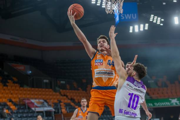 策略明显遇 策略明显遇