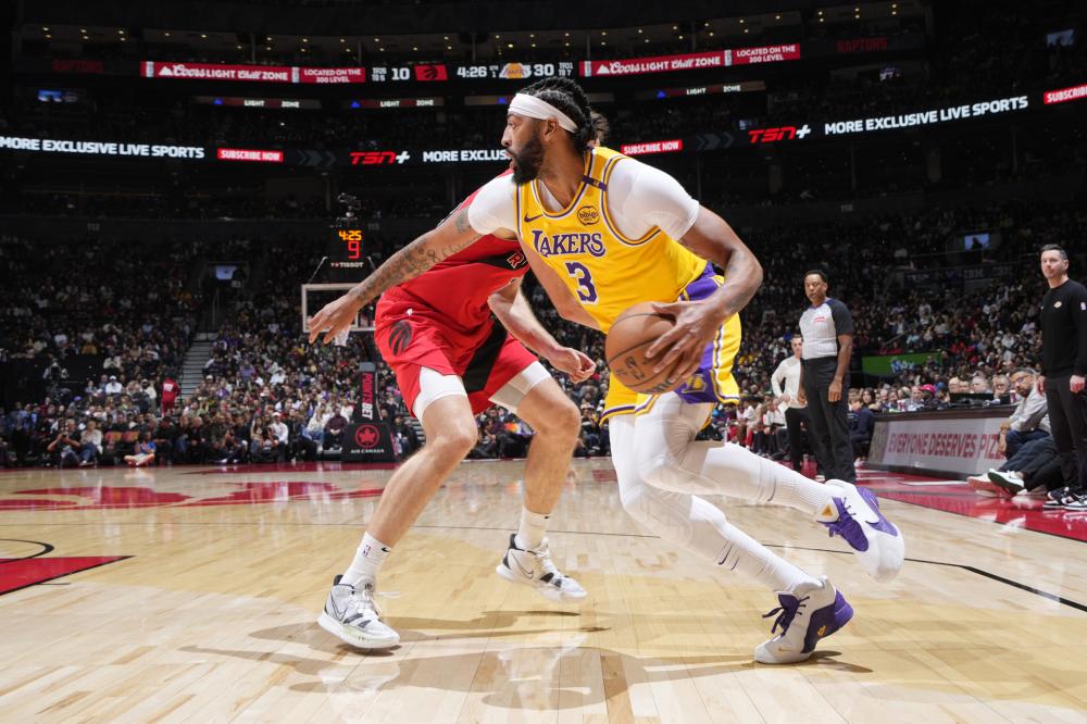 四位年轻有 四位年轻有