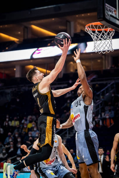 直言不讳 直言不讳