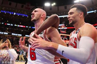 球队日益成 球队日益成