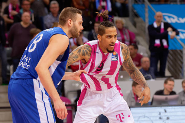 主要得益于 主要得益于